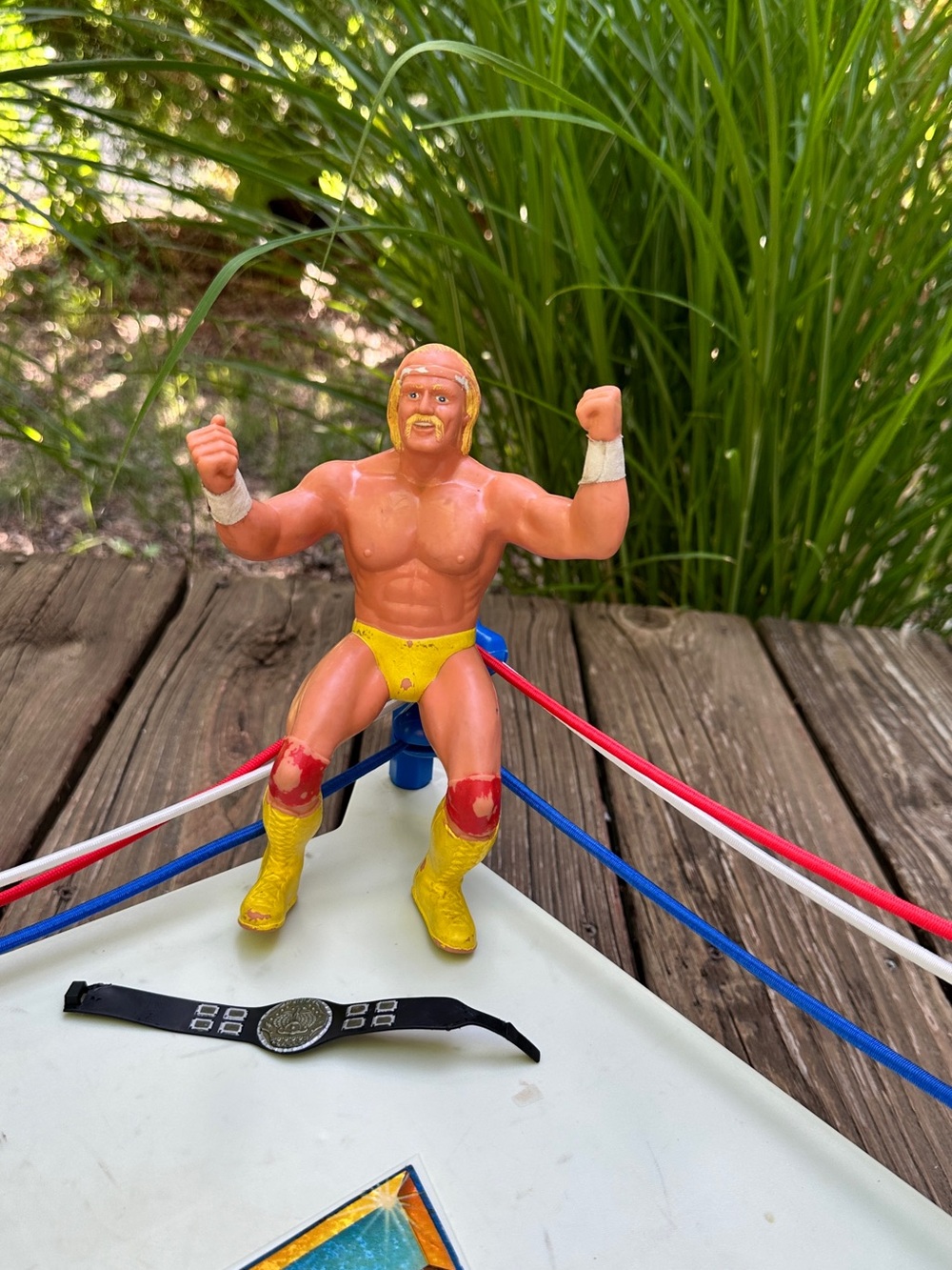 Vintage 1984 LJN WWF WWE Hulk Hogan With Belt Wrestling Action Figure